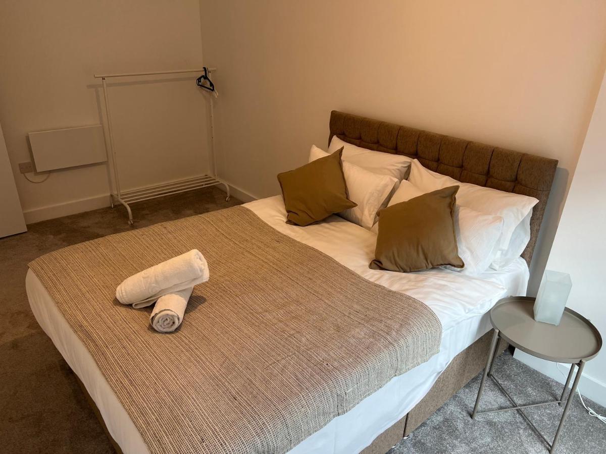 Crown X Chapel Apartments Manchester Ngoại thất bức ảnh