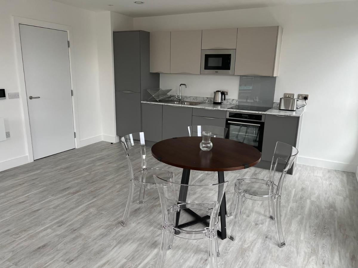 Crown X Chapel Apartments Manchester Ngoại thất bức ảnh