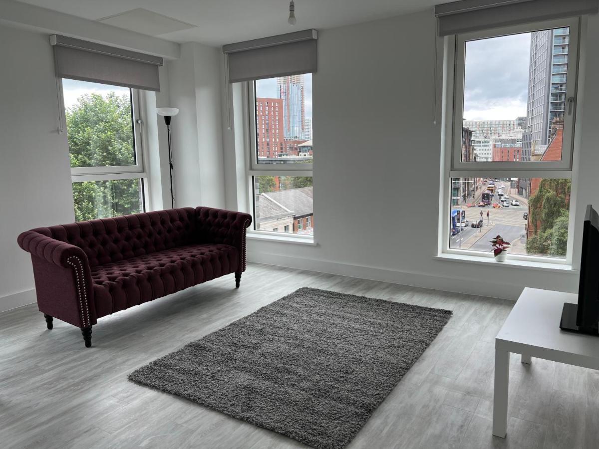 Crown X Chapel Apartments Manchester Ngoại thất bức ảnh
